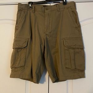 Old Navy Cargo Shorts Dark Khaki